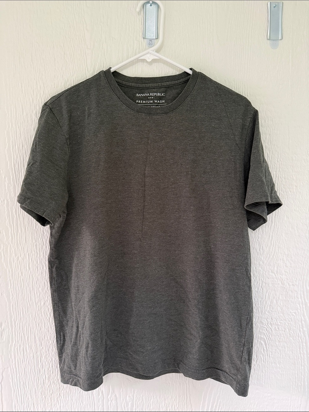 Banana Republic Men's Dark Charcoal Crewneck Tee